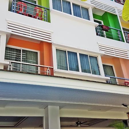 Green Harbor Hotel & Service Apartment Patong Exterior foto