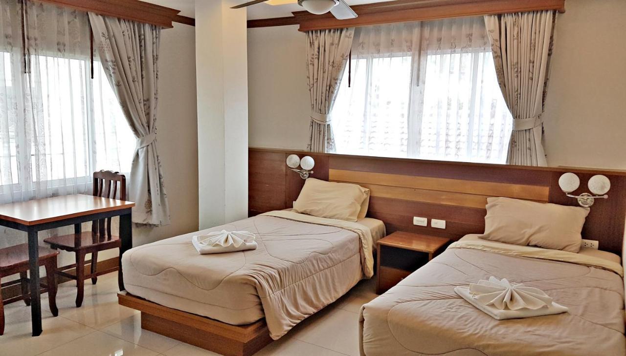Green Harbor Hotel & Service Apartment Patong Exterior foto