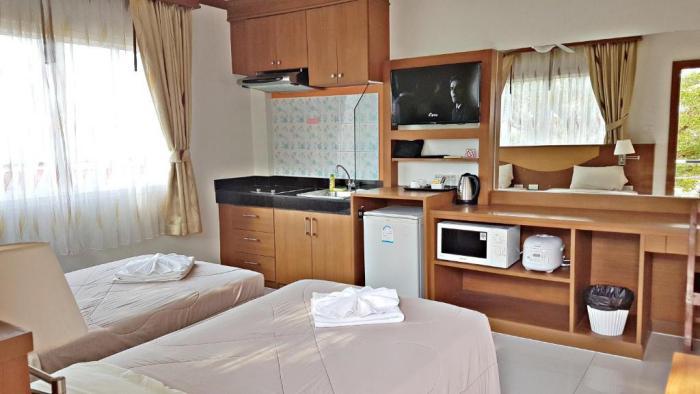 Green Harbor Hotel & Service Apartment Patong Quarto foto